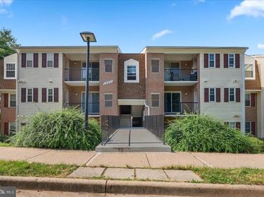 14901 RYDELL ROAD, Unit 201, CENTREVILLE, VA 20121