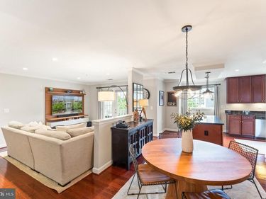 4089 S FOUR MILE RUN DRIVE, Unit 404, ARLINGTON, VA 22204