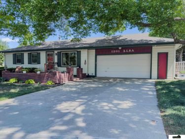 1201 Elba Avenue, Lincoln, NE 68521