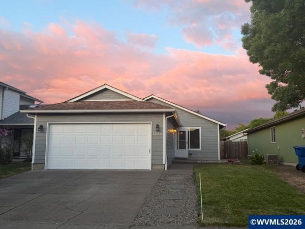 1336 Bluegrass St SE, Salem, OR 97317