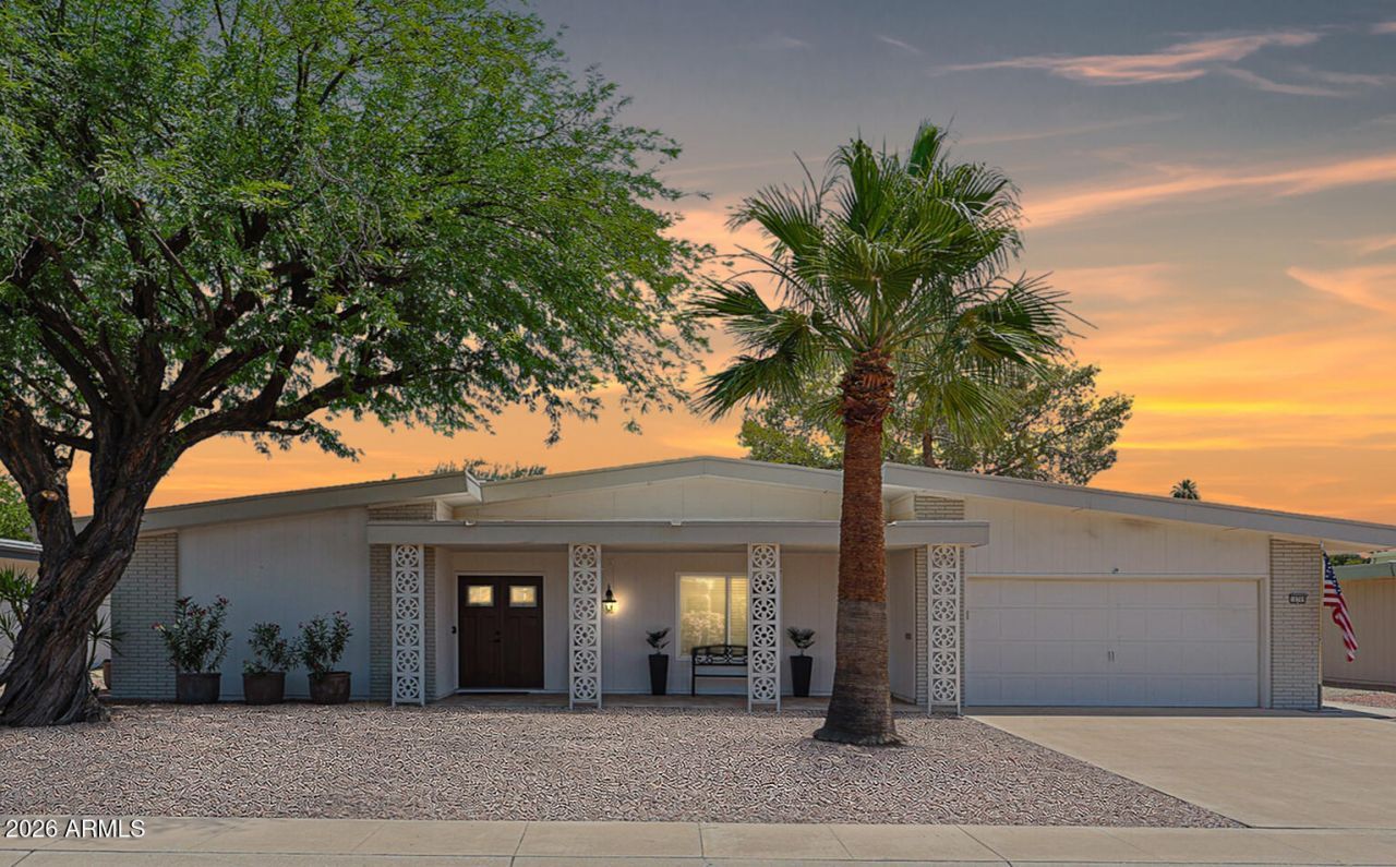 10709 W Sequoia Drive, Sun City, AZ 85373 Main Photo