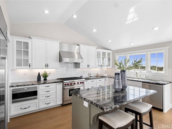 2839 Carob Street, Newport Beach, CA 92660