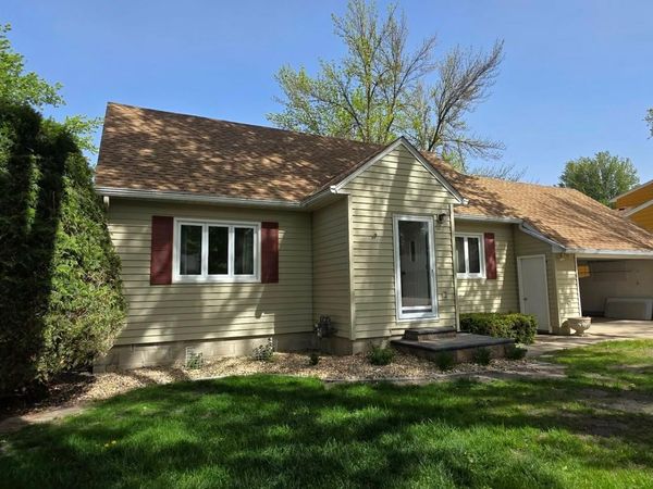 1208 Kent Avenue , Albert Lea, MN 56007