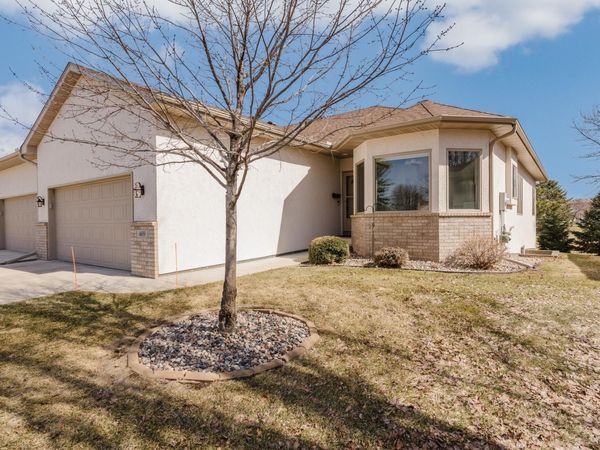 469 Roundhouse Street , Shakopee, MN 55379