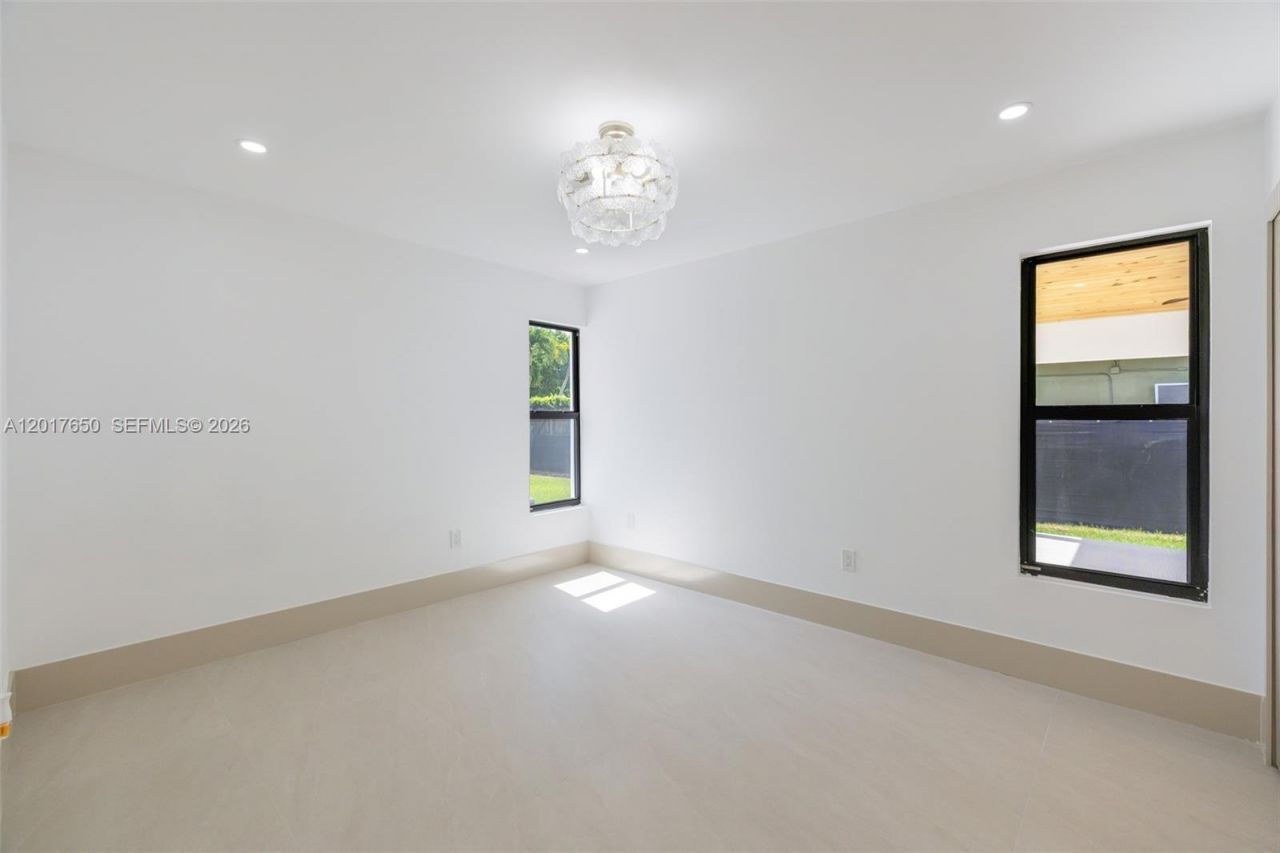2851 SW 117th Ave, Miami, FL 33175 Photo