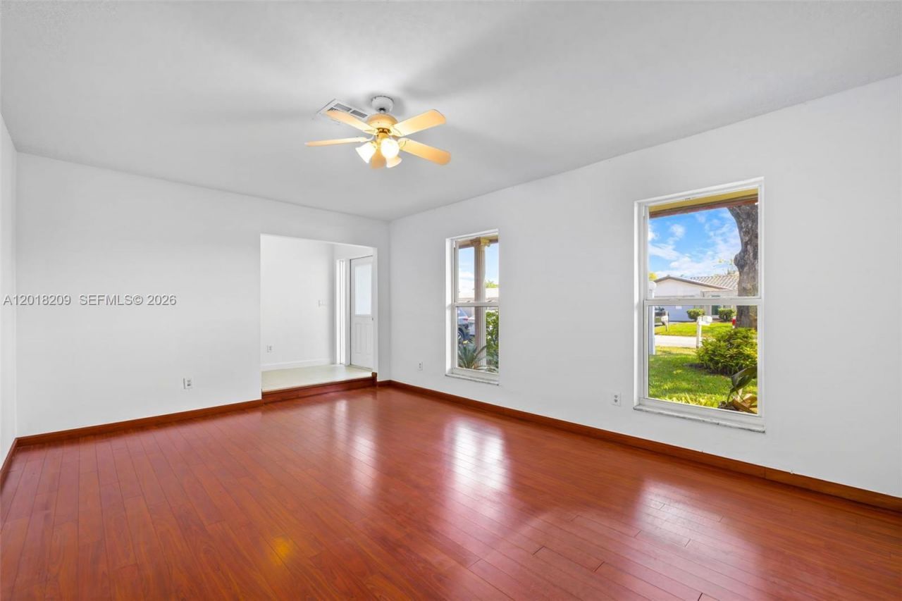 1980 NW 81st Ave, Coral Springs, FL 33071 Photo