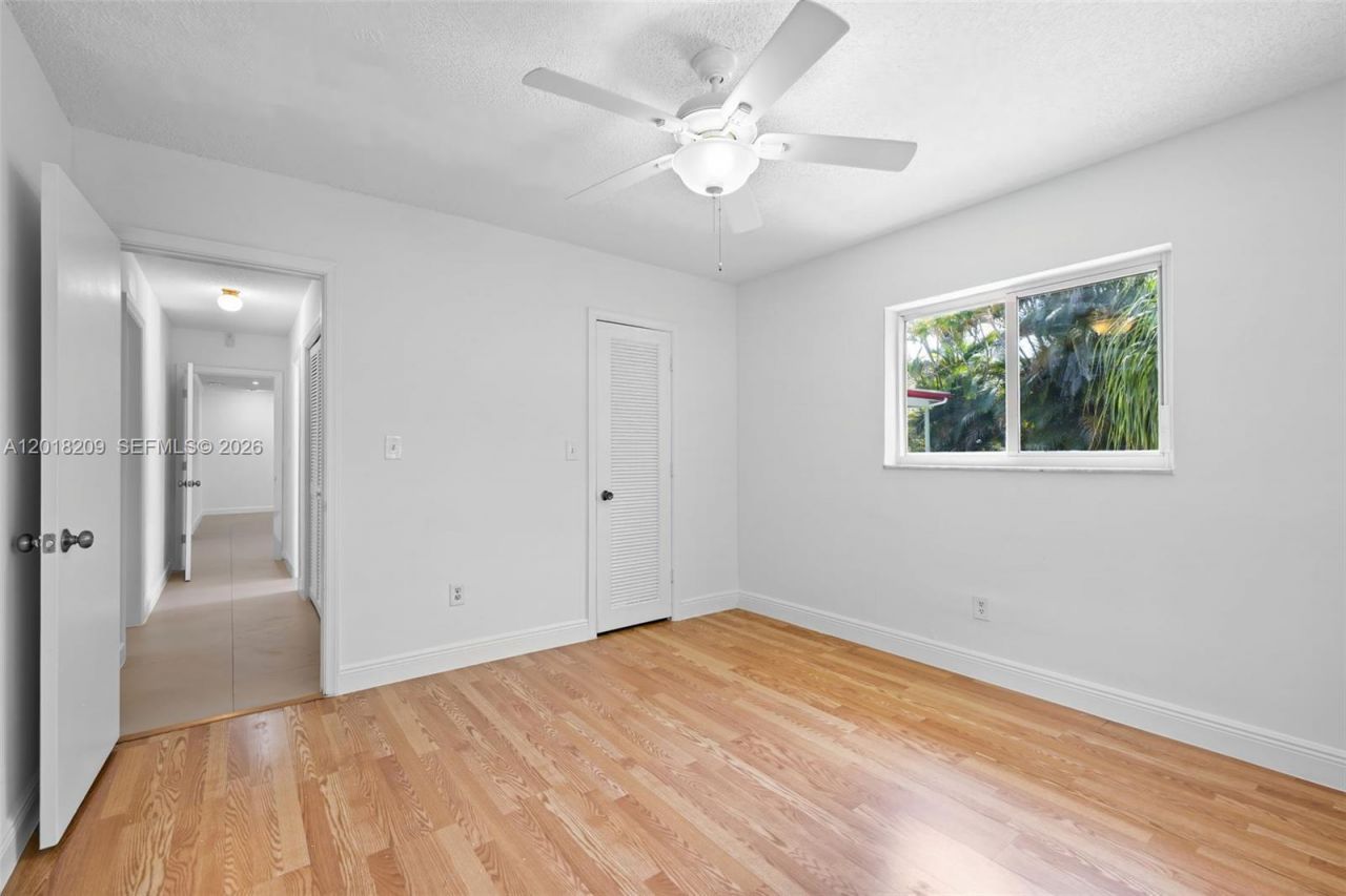 1980 NW 81st Ave, Coral Springs, FL 33071 Photo