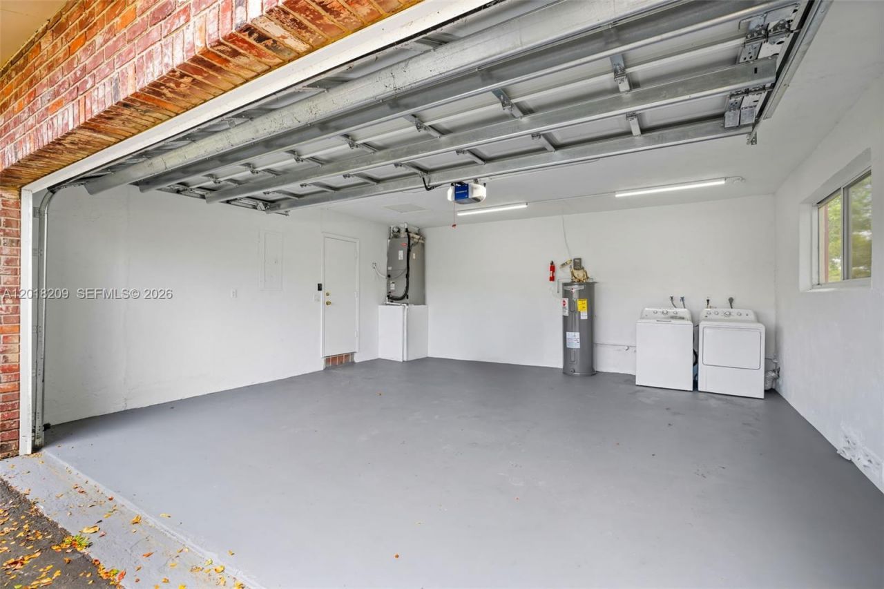 1980 NW 81st Ave, Coral Springs, FL 33071 Photo