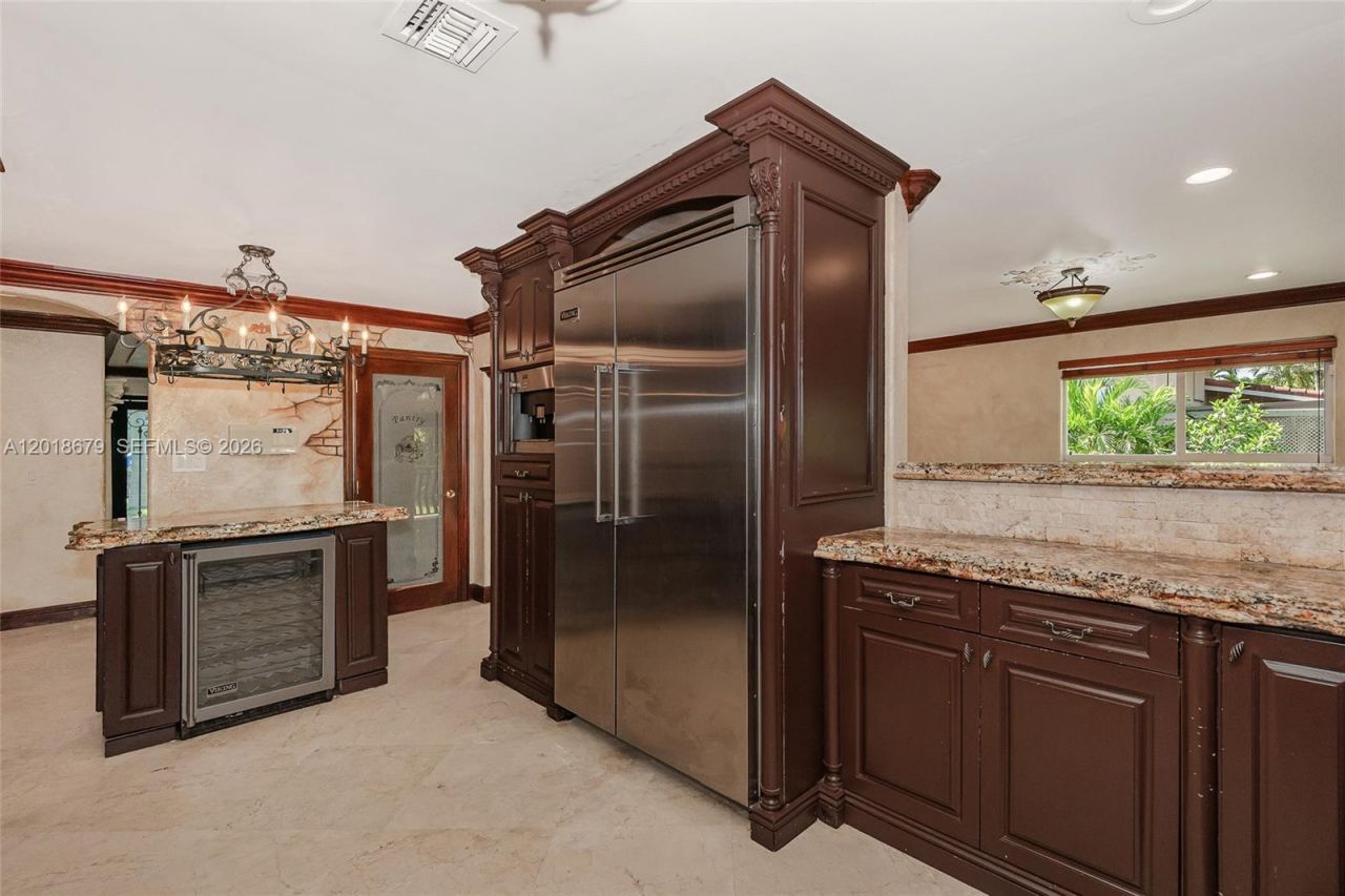 12425 SW 43rd St, Miami, FL 33175 Photo