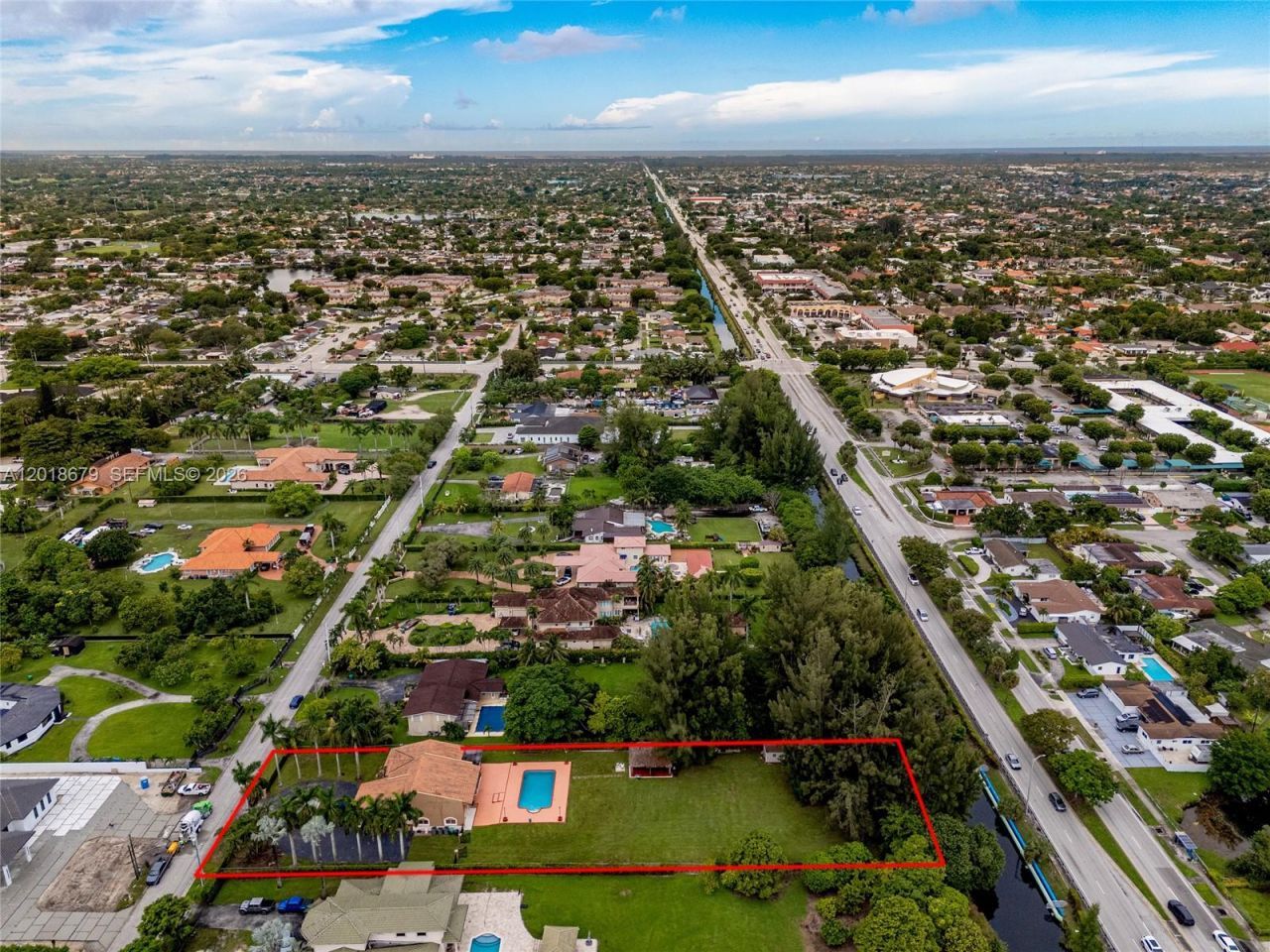 12425 SW 43rd St, Miami, FL 33175 Photo