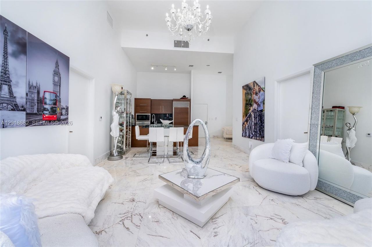475 Brickell Ave, Unit 2209, Miami, FL 33131 Photo