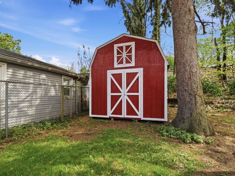 156 Beaver Court, Amherst, OH 44001 Photo 73