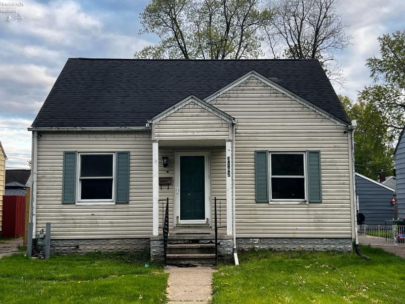 3162 Lincoln Street, Lorain, OH 44052 Photo 3