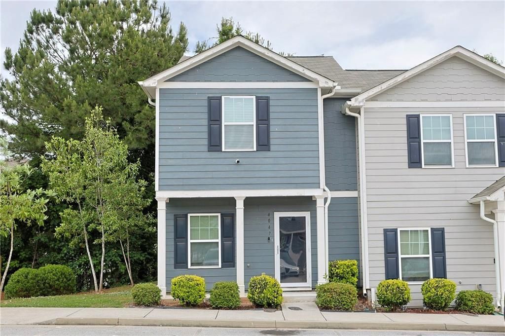 4047 Avalon Road Sw, Atlanta, GA 30331 Main Photo