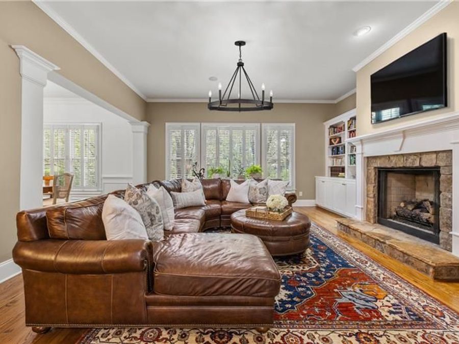 Property Image 4