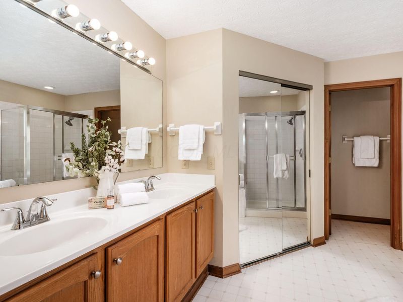 6641 Wisteria Circle, Dublin, OH 43016 Photo 22