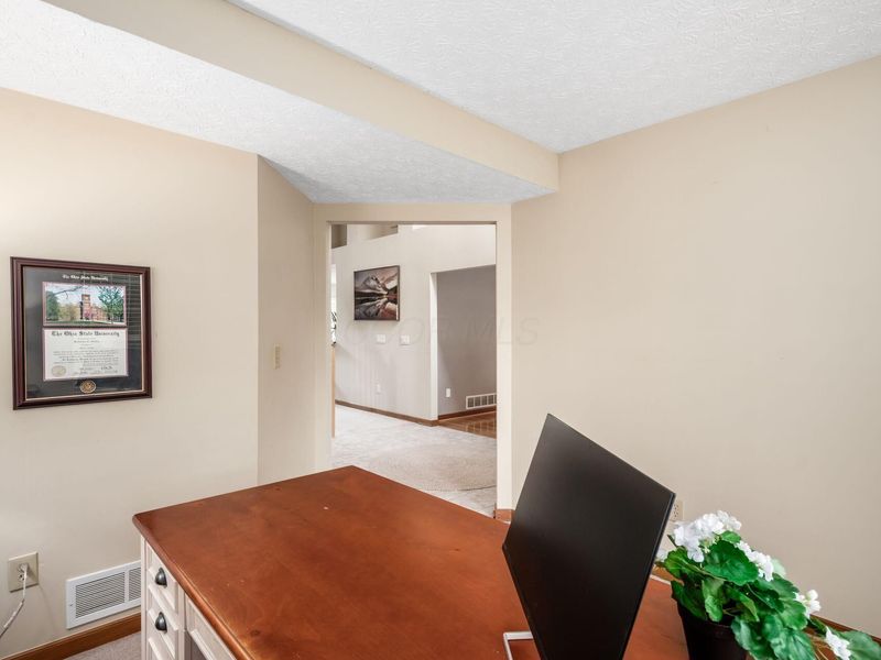6641 Wisteria Circle, Dublin, OH 43016 Photo 25