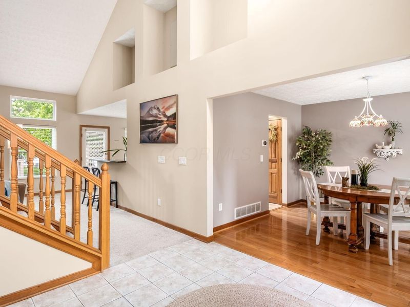 6641 Wisteria Circle, Dublin, OH 43016 Photo 6
