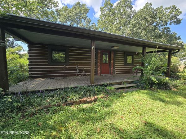 135 Osborne Lane, Harrogate, TN 37752