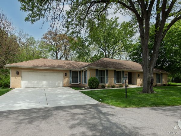 2 DOGWOOD Road, Rolling Meadows, IL 60008