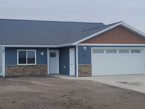 1305 16TH Street SE, Devils Lake, ND 58301