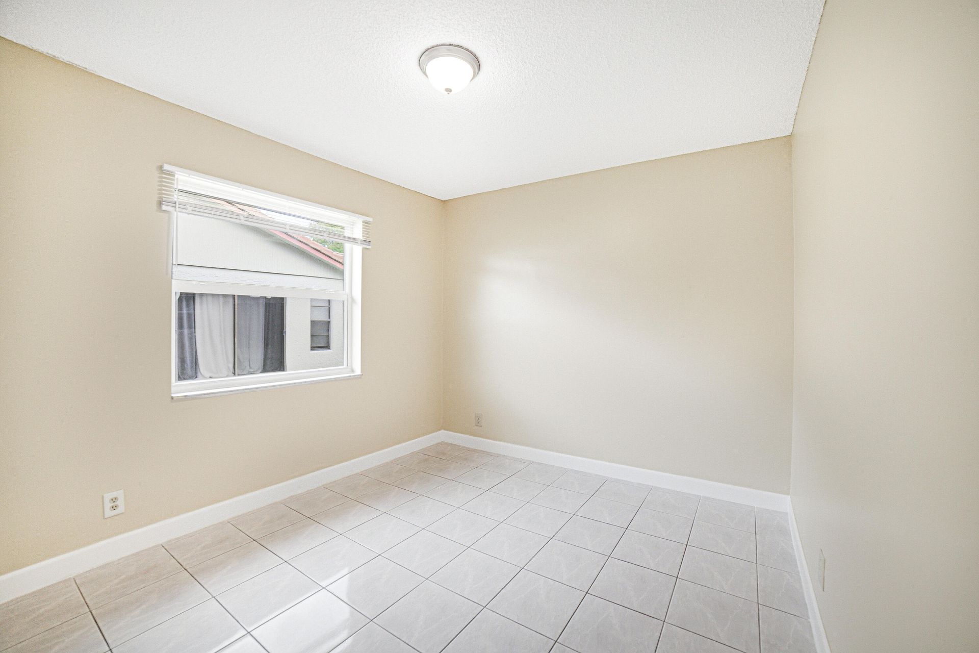 3912 NW 110th Avenue, Coral Springs, FL 33065 Photo