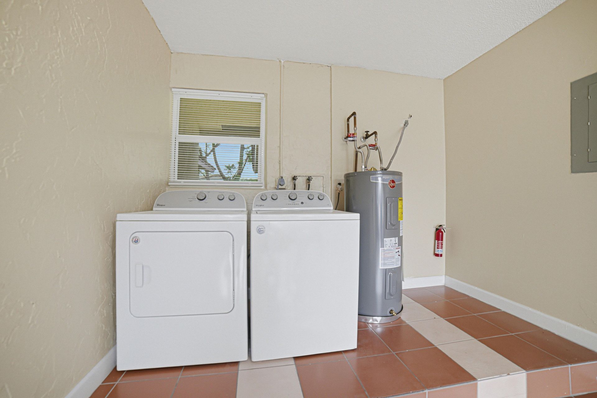 3912 NW 110th Avenue, Coral Springs, FL 33065 Photo