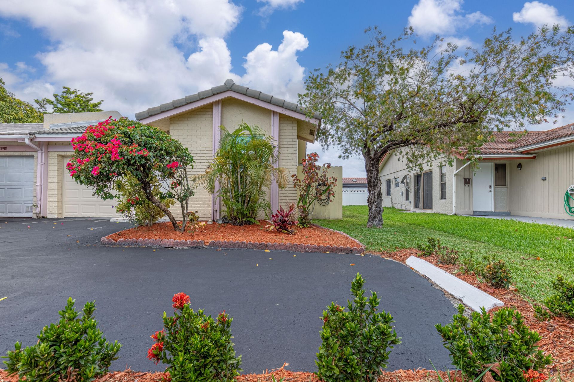 3912 NW 110th Avenue, Coral Springs, FL 33065 Photo