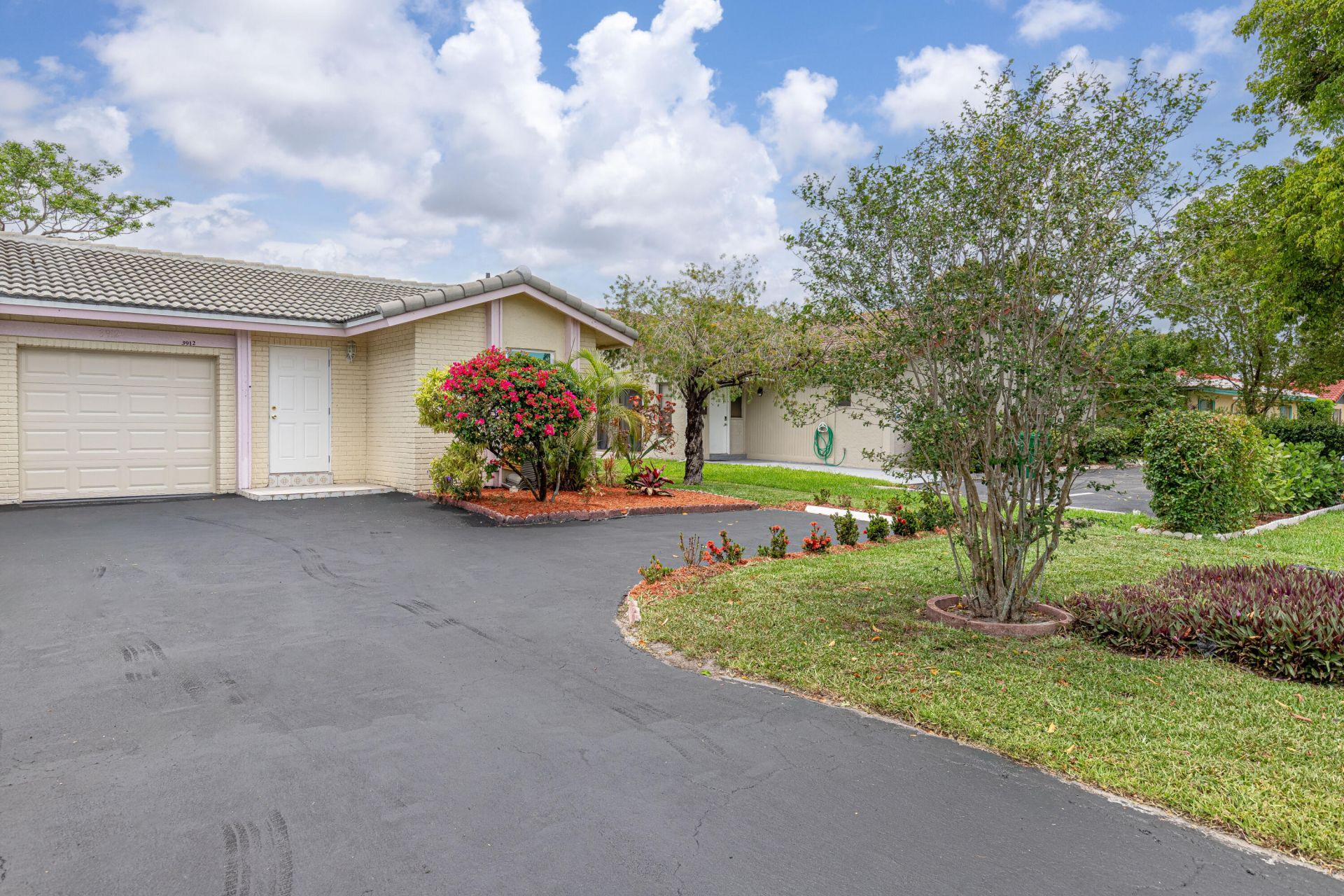 3912 NW 110th Avenue, Coral Springs, FL 33065 Photo