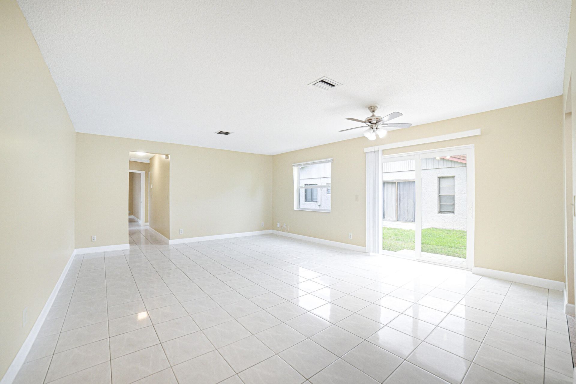 3912 NW 110th Avenue, Coral Springs, FL 33065 Photo