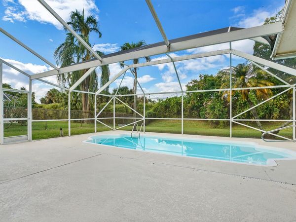 10567 Paso Fino Drive, Wellington, FL 33449
