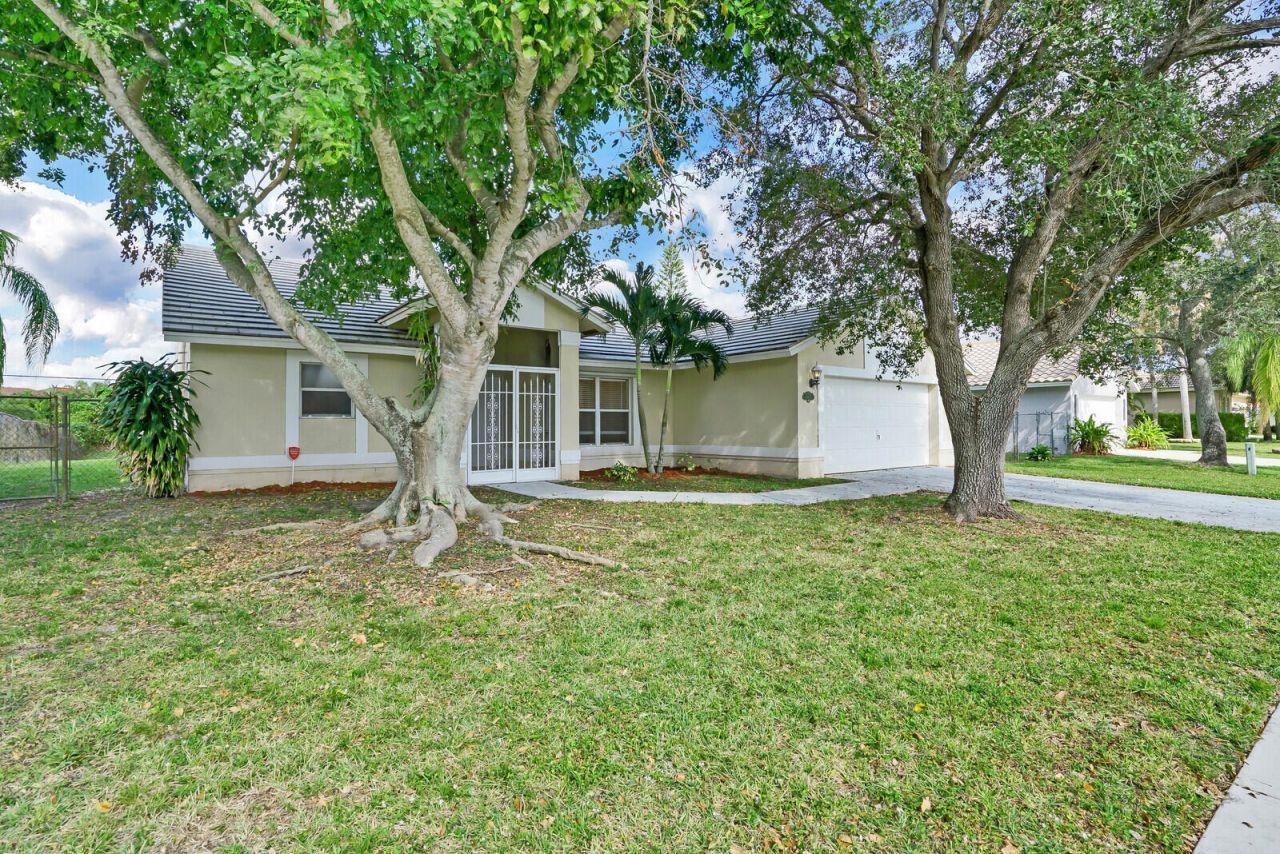 10567 Paso Fino Drive, Wellington, FL 33449 Photo