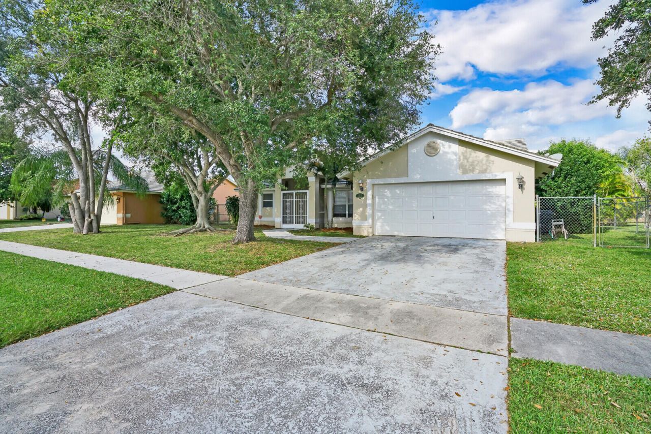 10567 Paso Fino Drive, Wellington, FL 33449 Photo