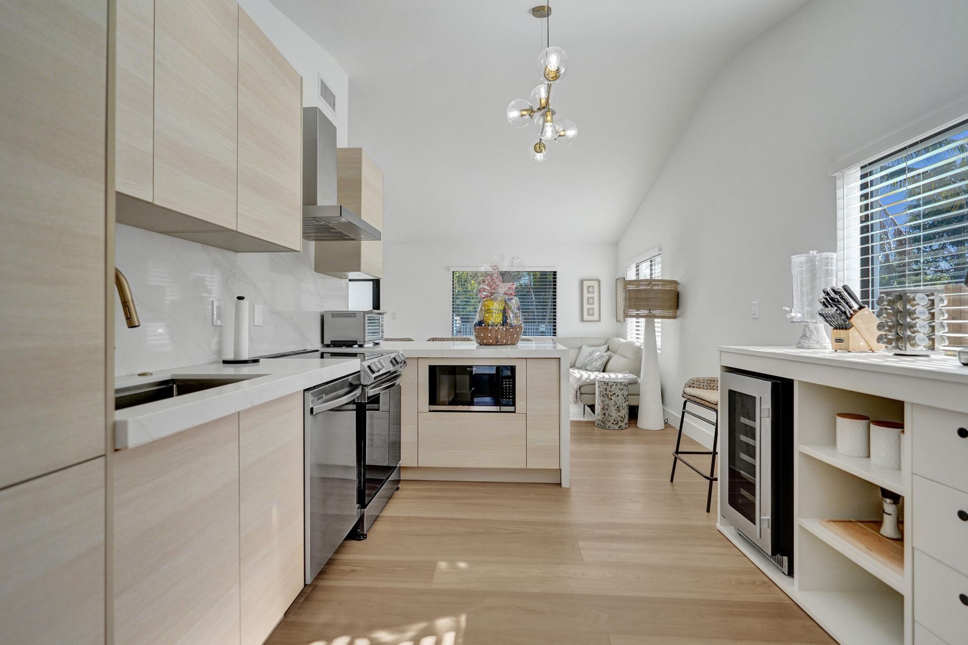 225 NE 10th Street, Delray Beach, FL 33444 Photo