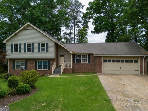 520 Rye House Court, Lawrenceville, GA 30044