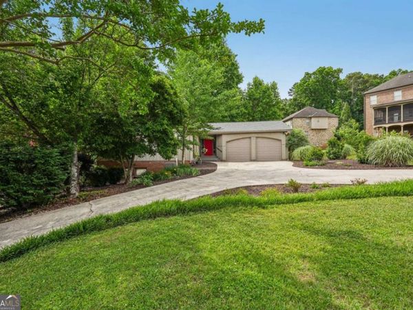 5316 Corsham Court SW, Lilburn, GA 30047