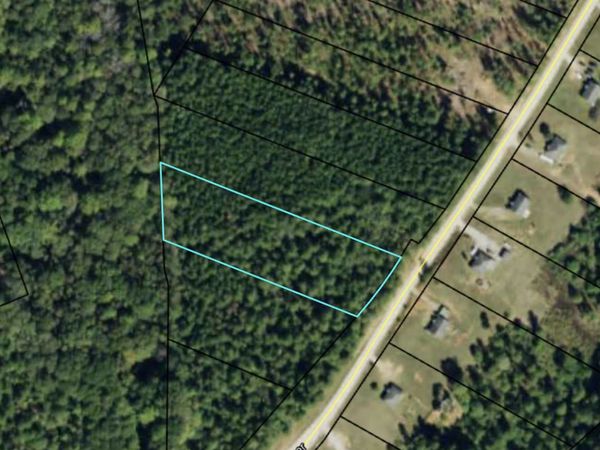 8 Hill Street, Comer, GA 30629