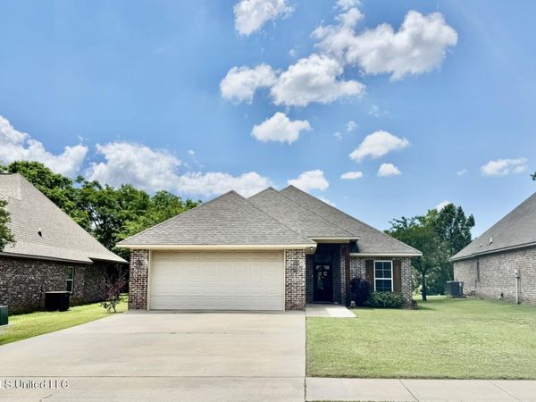 45 Hedges Plantation Place, Natchez, MS 39120