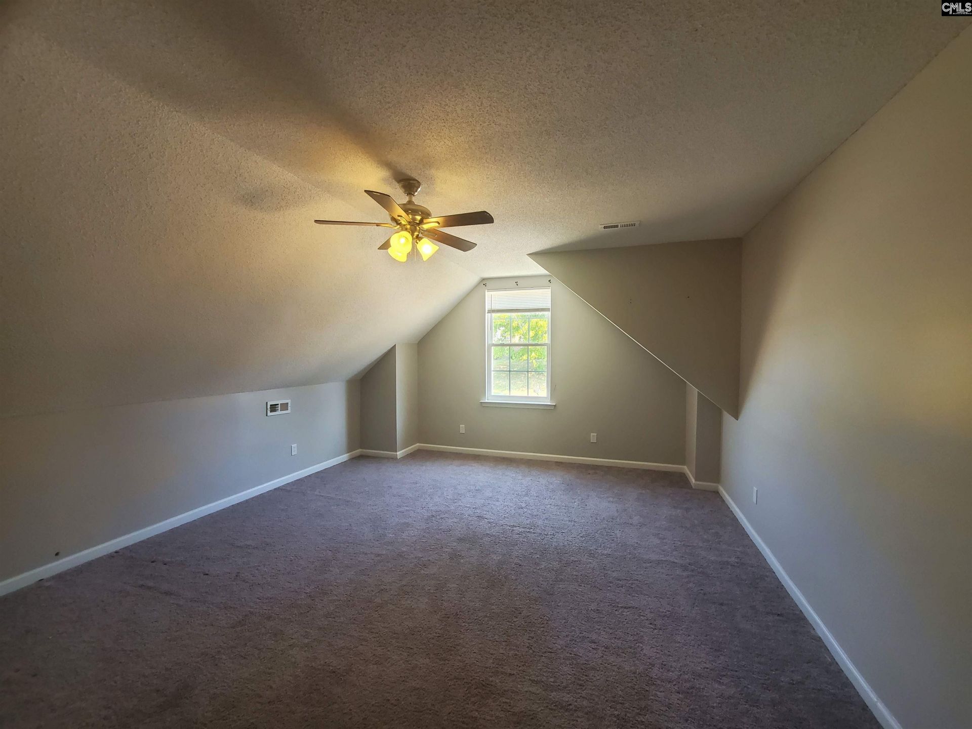 1209 Glendevon Circle Photo 15