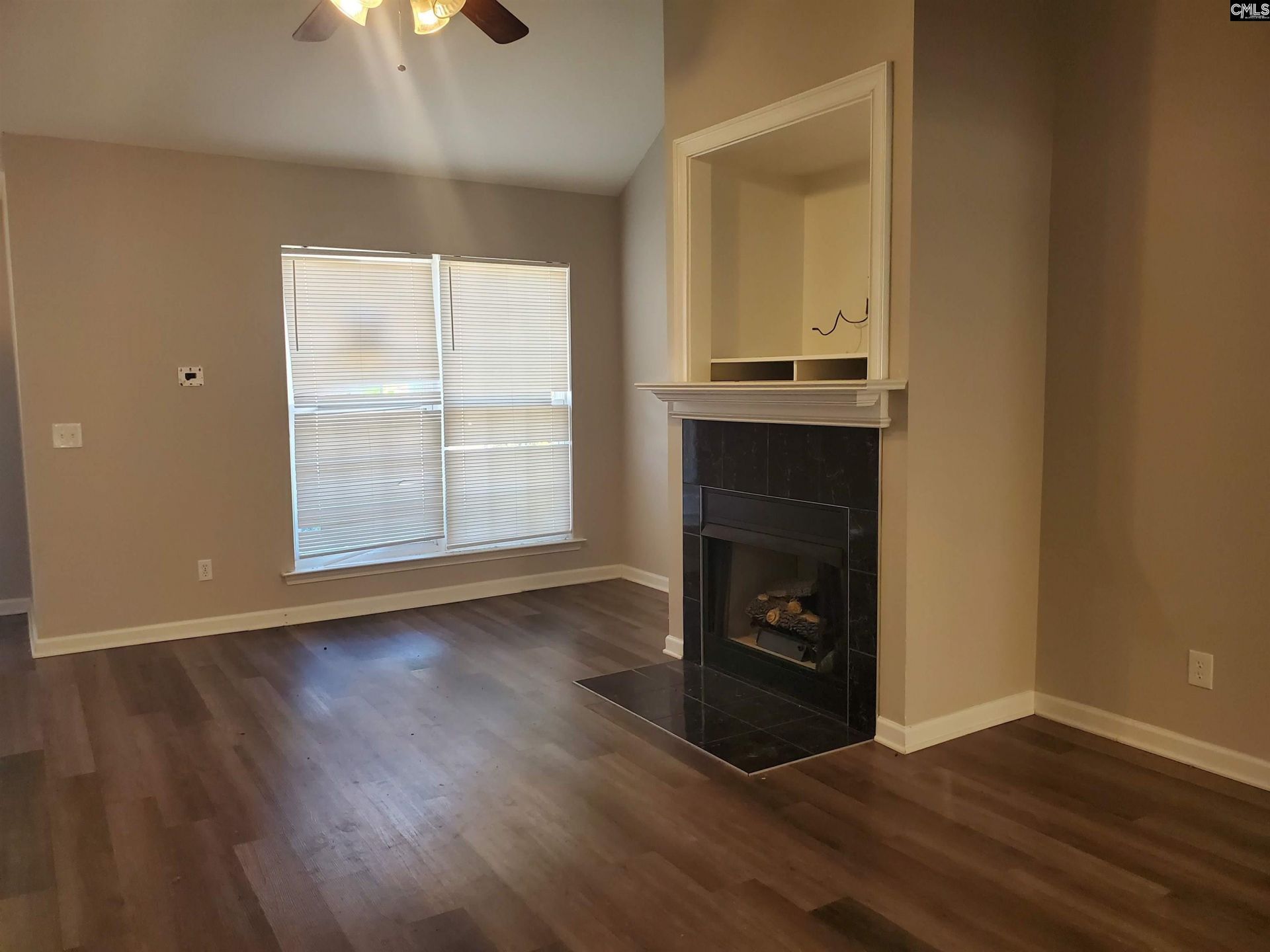 1209 Glendevon Circle Photo 6