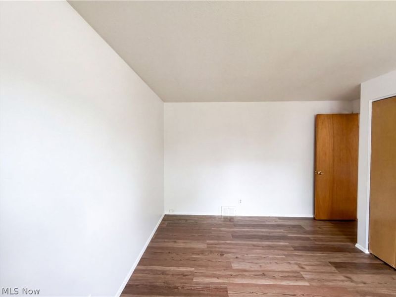 14122 Donald Drive, Brook Park, OH 44142 Photo 12