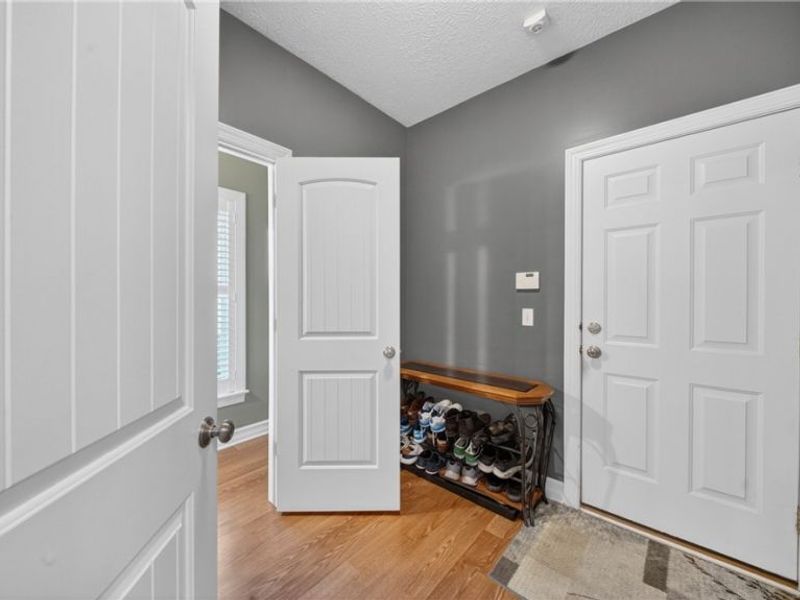 103 Walden Ridge Drive, Hinckley, OH 44233 Photo 16