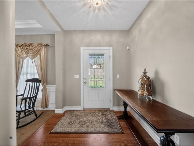 103 Walden Ridge Drive, Hinckley, OH 44233 Photo 4