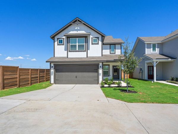 124 Desert Hare DR, Jarrell, TX 76537
