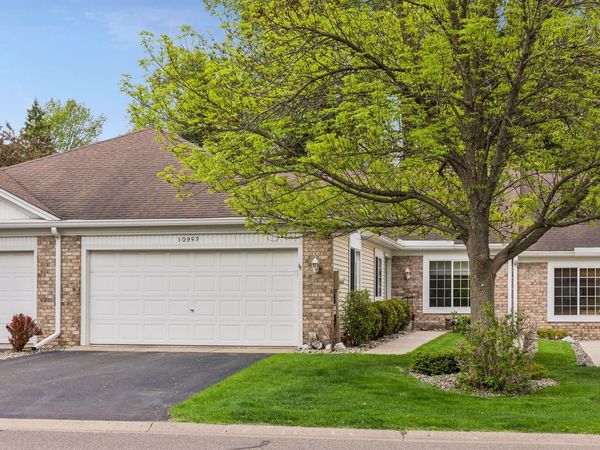 10953 Lexington Drive, Eden Prairie, MN 55344