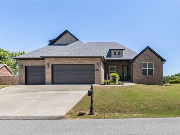65 Taylor Drive , Bella Vista, AR 72714