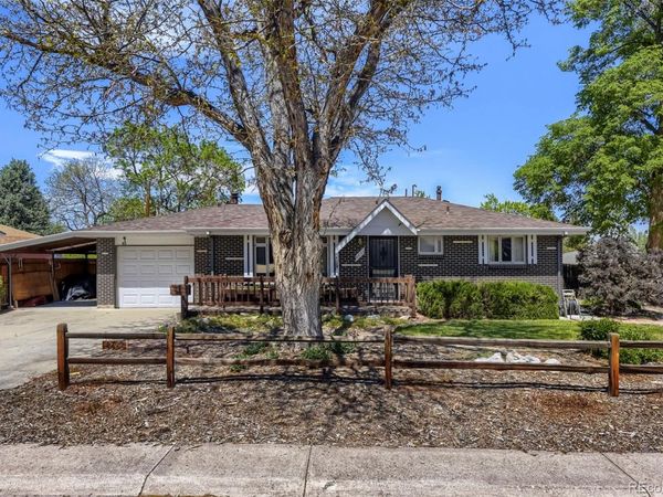 8653 W Hawaii Drive, Lakewood, CO 80232