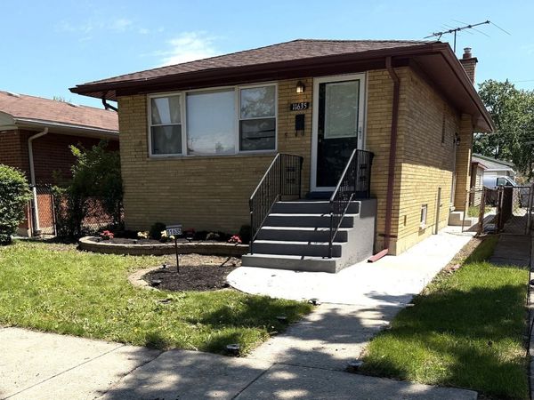 11635 S Justine Street , Chicago, IL 60643