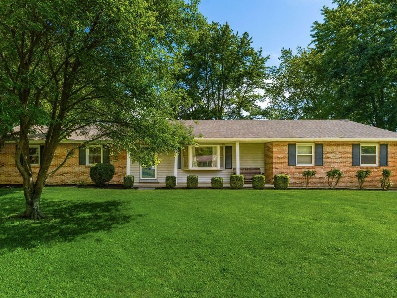 8300 Bruce Court NW, Canal Winchester, OH 43110 Photo 2