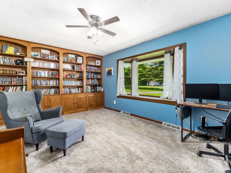 8300 Bruce Court NW, Canal Winchester, OH 43110 Photo 7